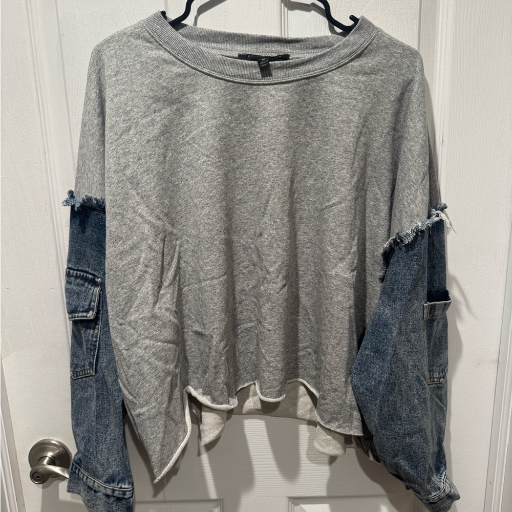 DENIM SLEEVE TOP